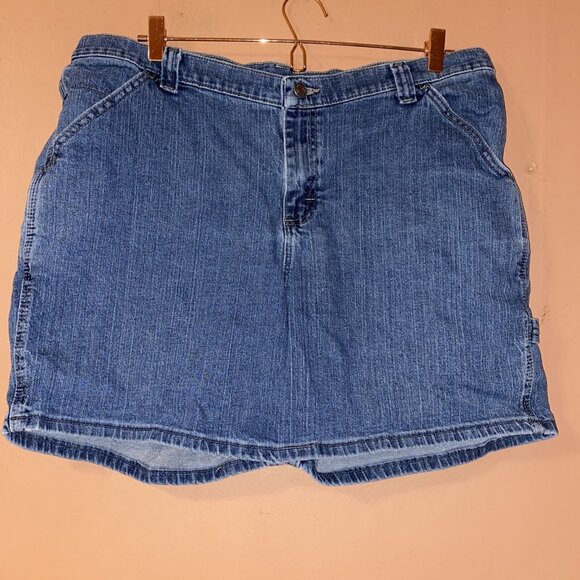 Lee's Carpenter Blue Denim Shorts Women Sz 16 Medium Wash Cotton/Spandex Stretch - Picture 1 of 8